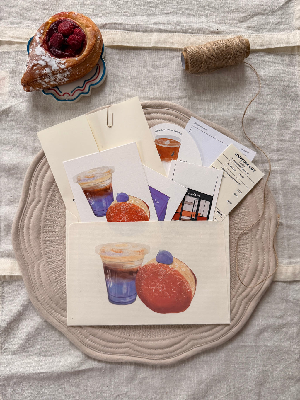 Lookbook Cafe Mail Club